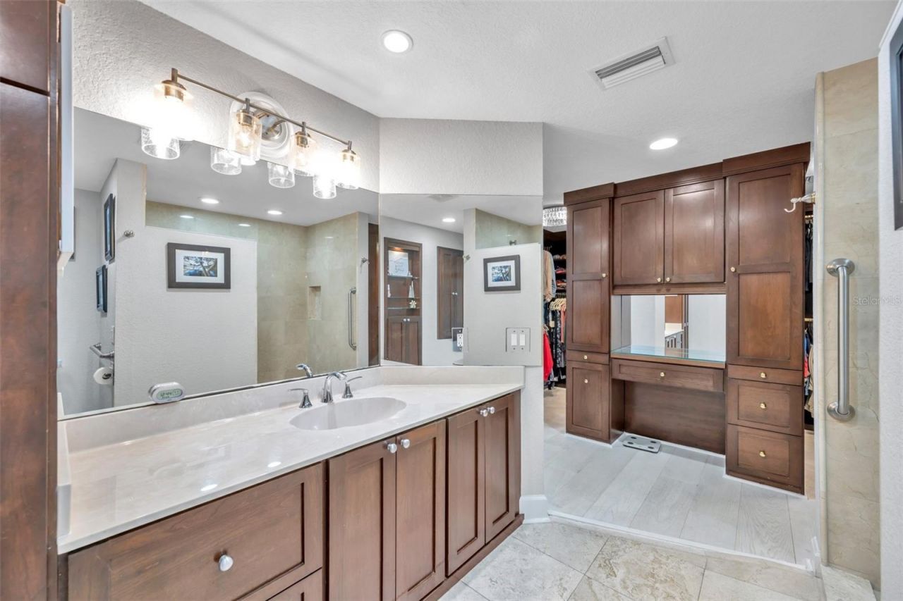 36750 Us Highway 19 N, Unit 27101, Palm Harbor, FL 34684 Photo