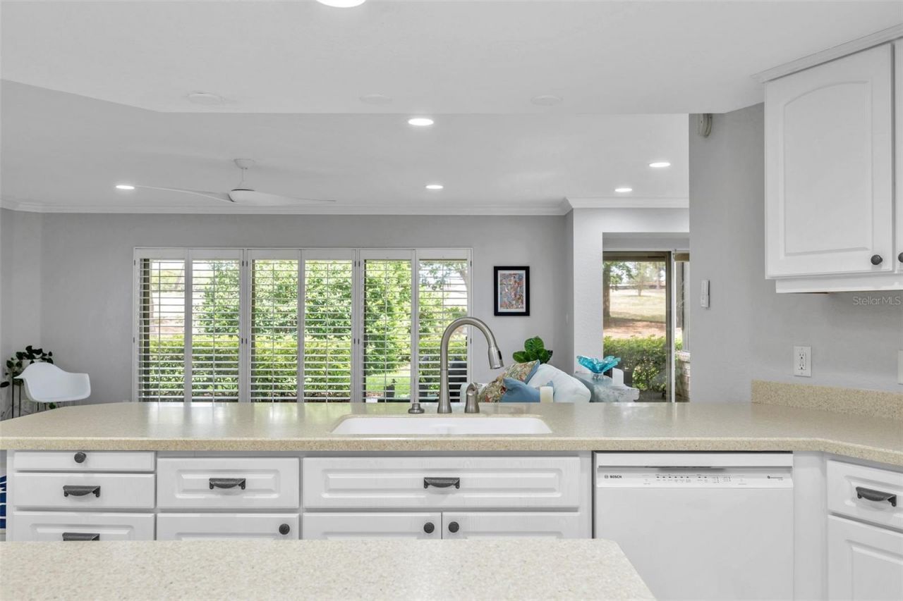 36750 Us Highway 19 N, Unit 27101, Palm Harbor, FL 34684 Photo