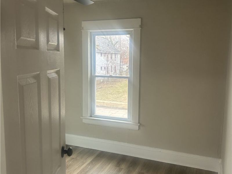 13813 Kelso Avenue, Cleveland, OH 44110 Photo 13