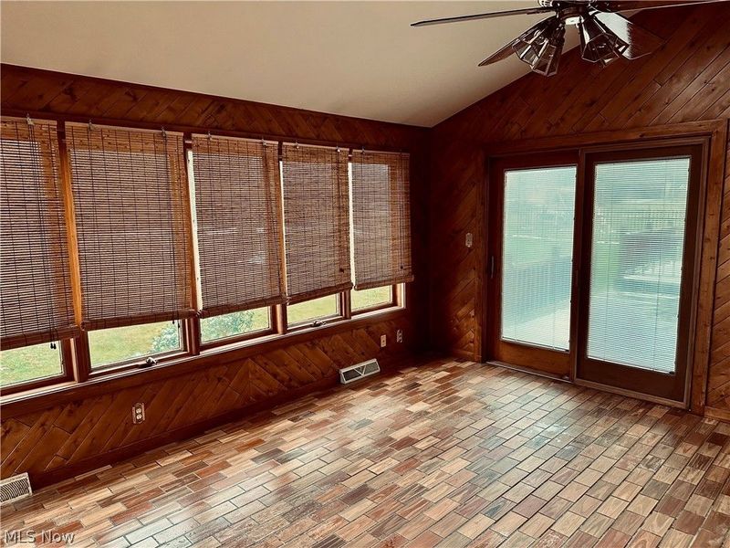 4049 Alvacardo Street, Canfield, OH 44406 Photo 12