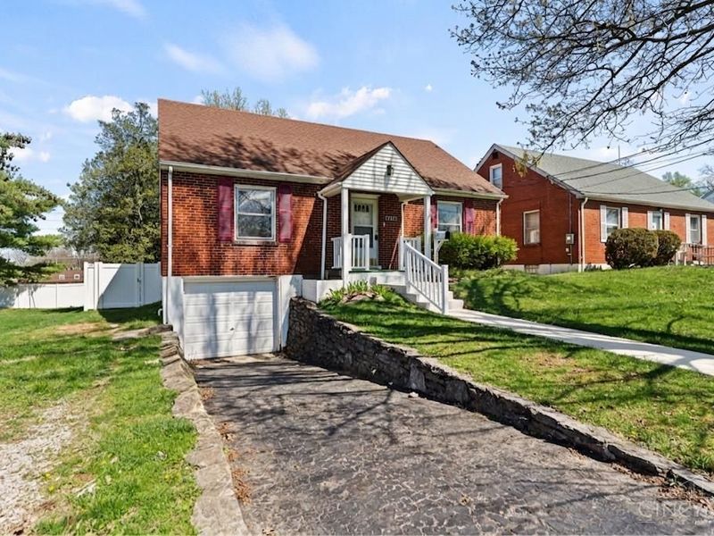 7158 Dunn Road, Anderson Twp, OH 45230 Photo 2