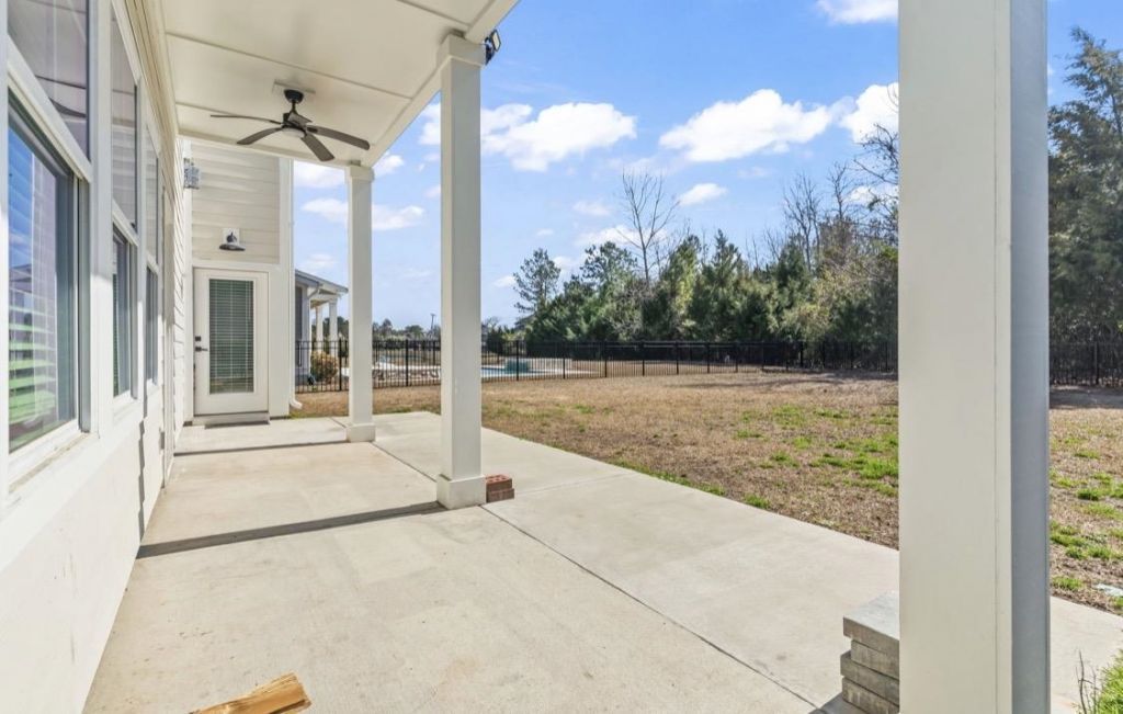 132 Palmetto Harbour Dr. Photo 4