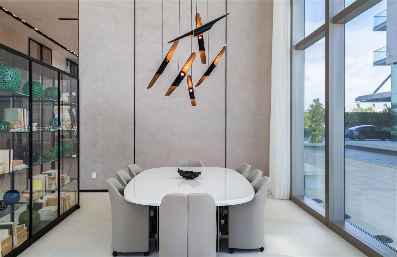 10201 Collins Ave, Unit 611, Bal Harbour, FL 33154 Photo