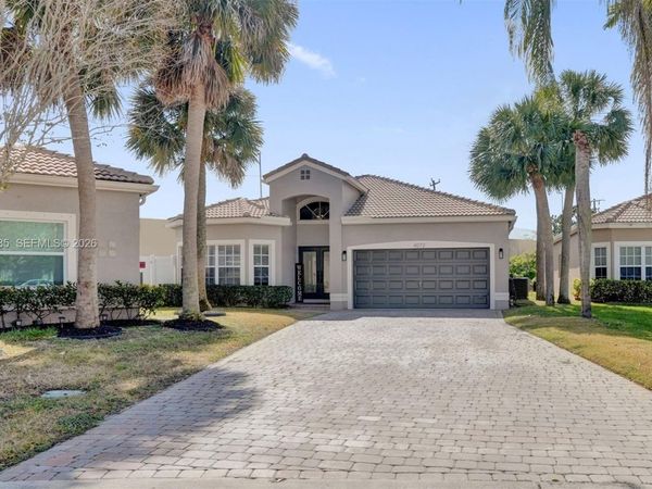4072 NW 62nd Ct , Coconut Creek, FL 33073
