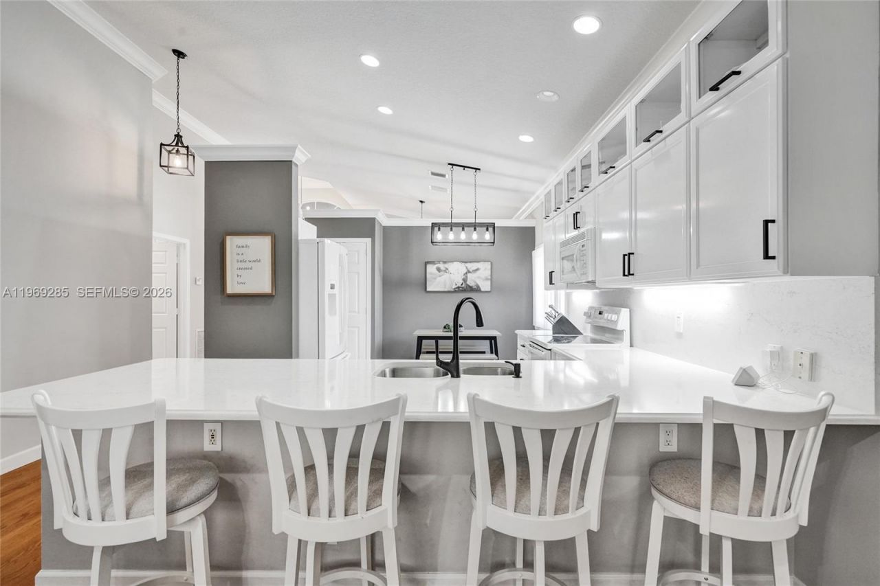 4072 NW 62nd Ct , Coconut Creek, FL 33073 Photo