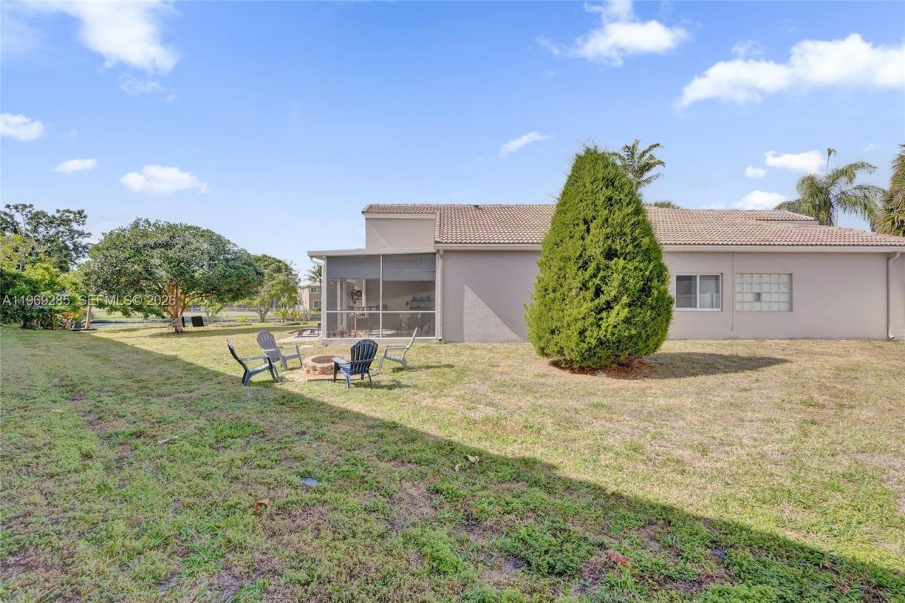 4072 NW 62nd Ct , Coconut Creek, FL 33073 Photo