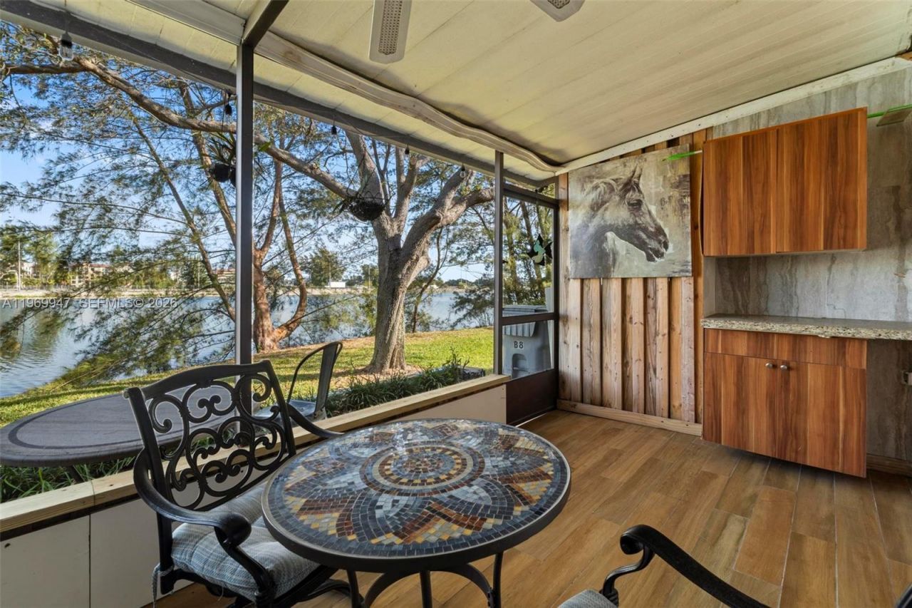 3370 Beau Rivage Dr , Unit B8, Pompano Beach, FL 33064 Photo