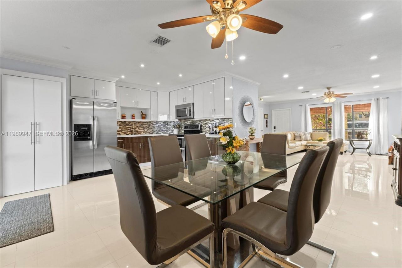 3370 Beau Rivage Dr , Unit B8, Pompano Beach, FL 33064 Photo