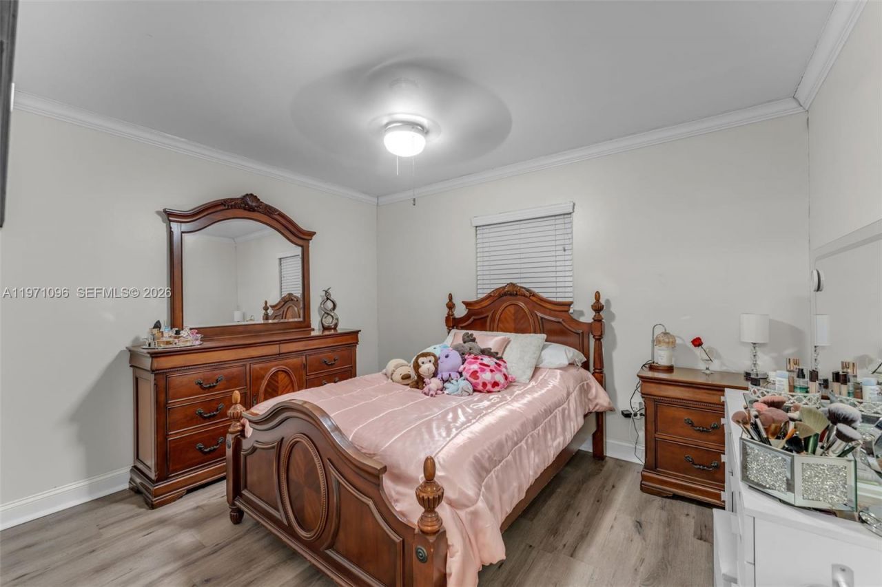 15109 SW 71st Ln, Miami, FL 33193 Photo