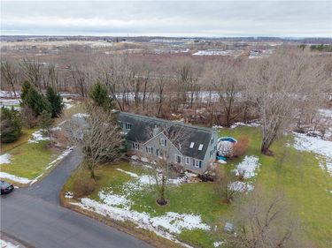 32 Pennsylvania Avenue, Avon, NY 14414