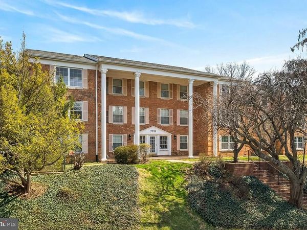7721 TREMAYNE PLACE, Unit 215, MCLEAN, VA 22102