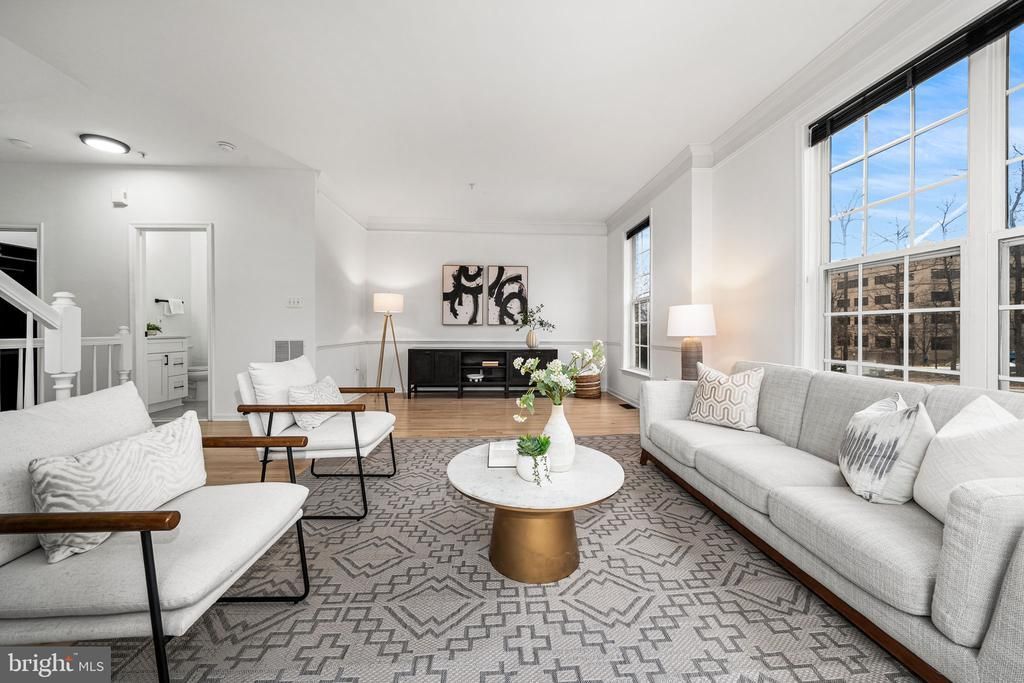 12180 Abington Hall Place, Unit 207, Reston, VA 20190 Main Photo