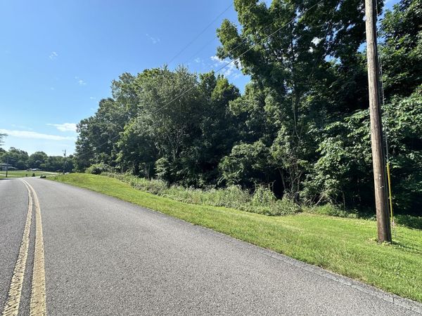 1 Reed Rd , Indian Mound, TN 37079