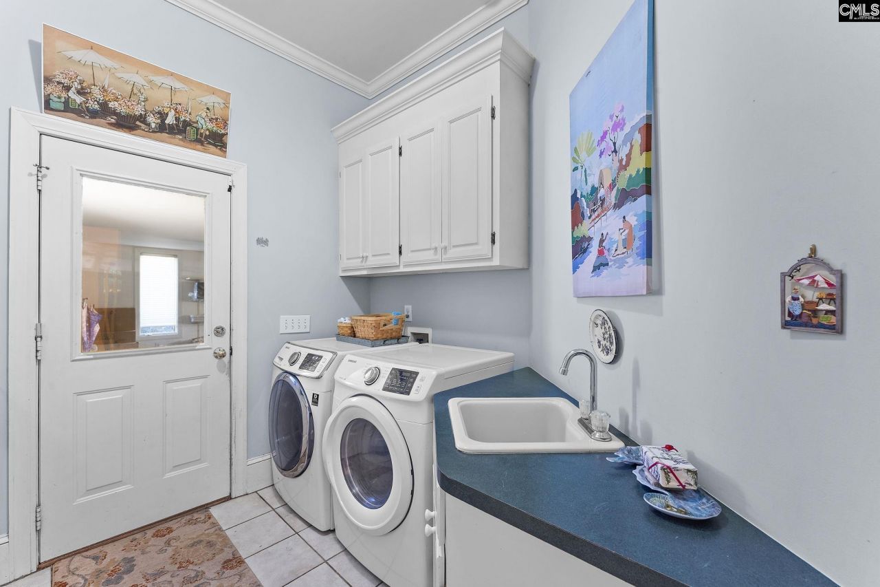 516 Harbour Place Court  Photo 16