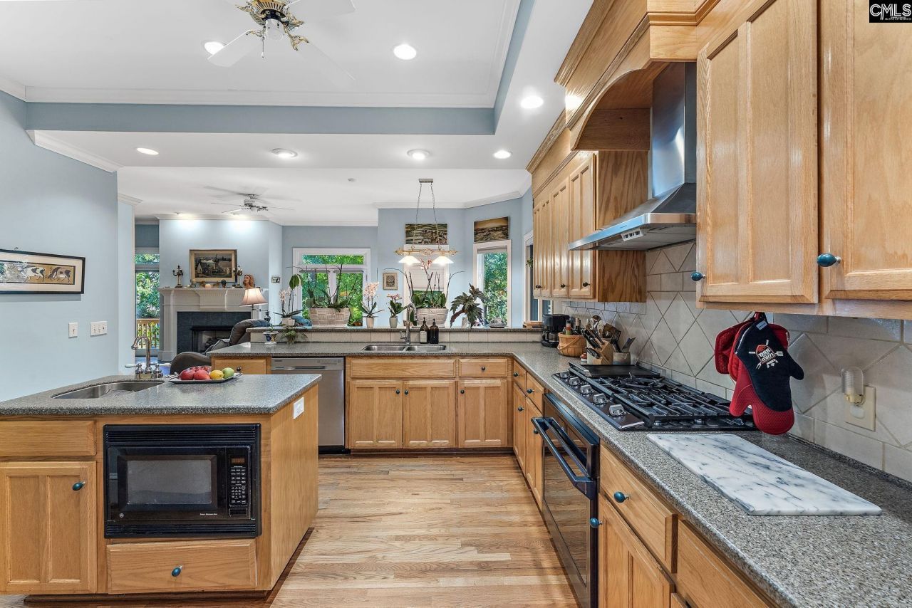 516 Harbour Place Court  Photo 25