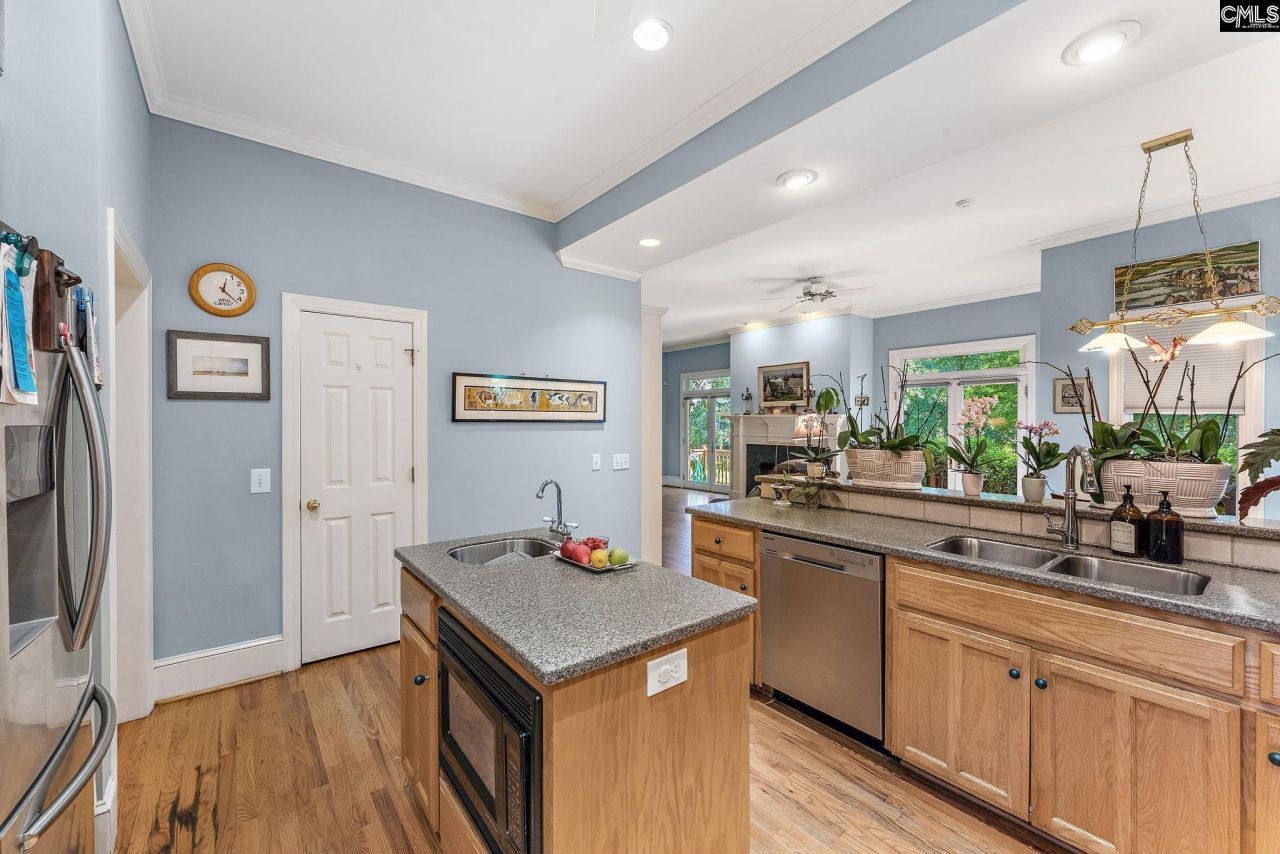 516 Harbour Place Court  Photo 26