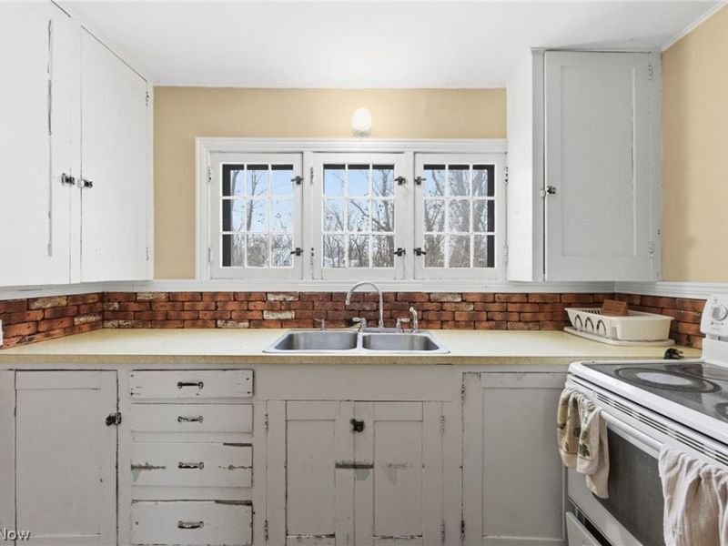 120 Levan Drive, Painesville, OH 44077 Photo 11