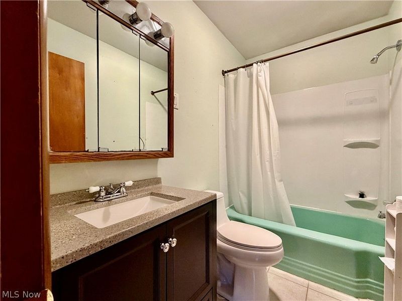 3945 Mill Drive, Zanesville, OH 43701 Photo 10