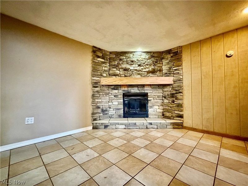 3945 Mill Drive, Zanesville, OH 43701 Photo 12