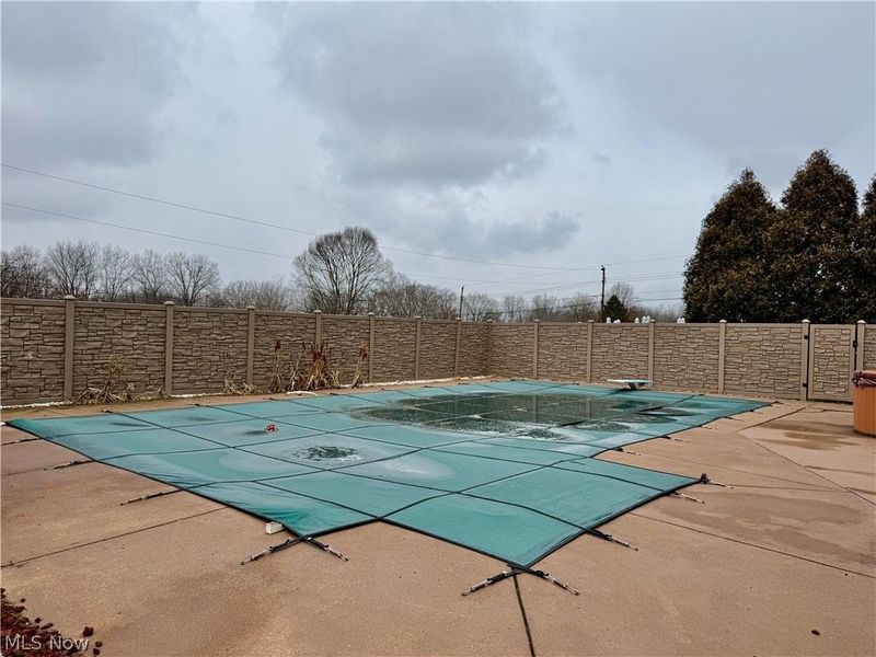 3945 Mill Drive, Zanesville, OH 43701 Photo 14