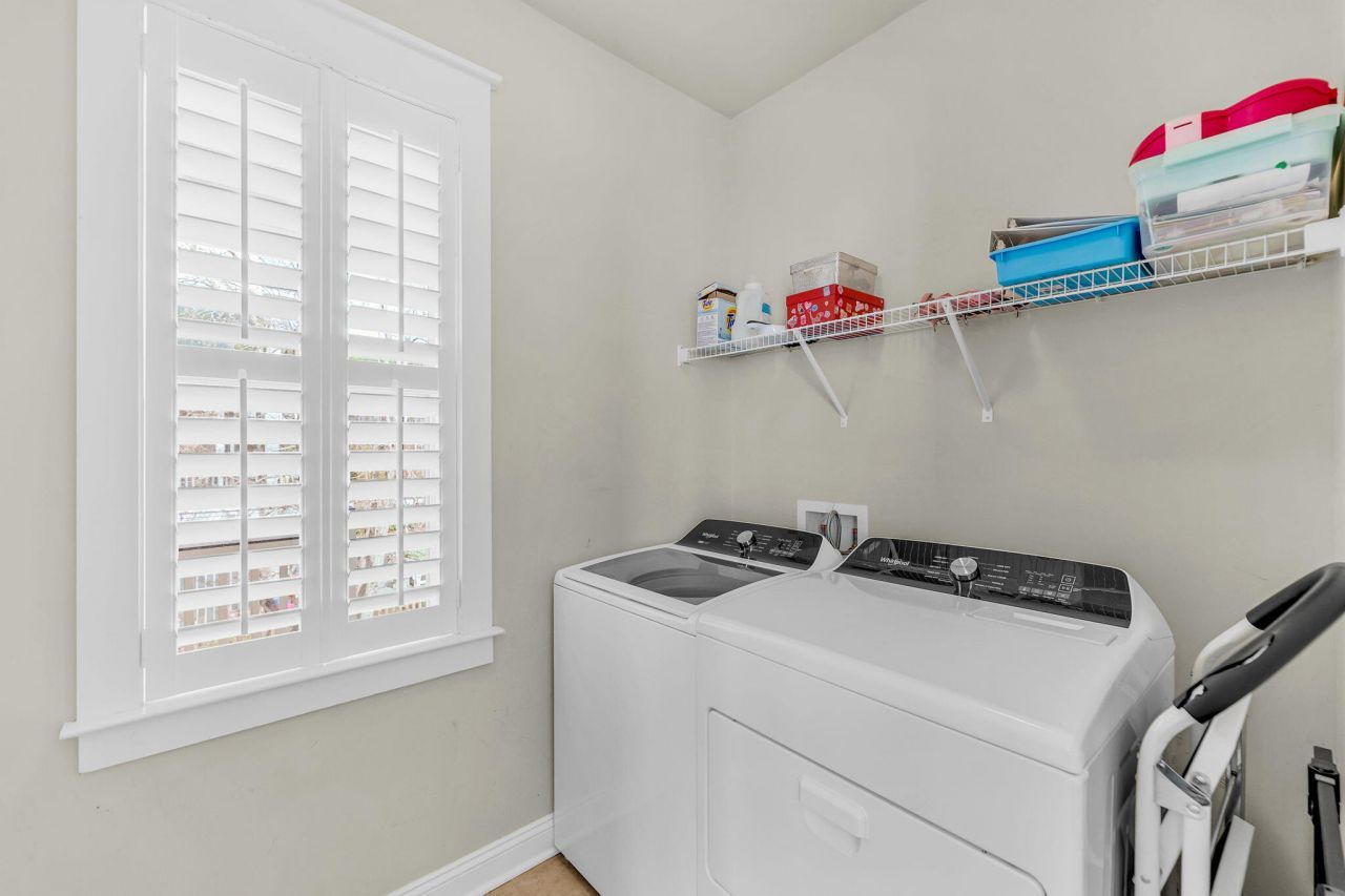 331 Megans Bay Lane Photo 10