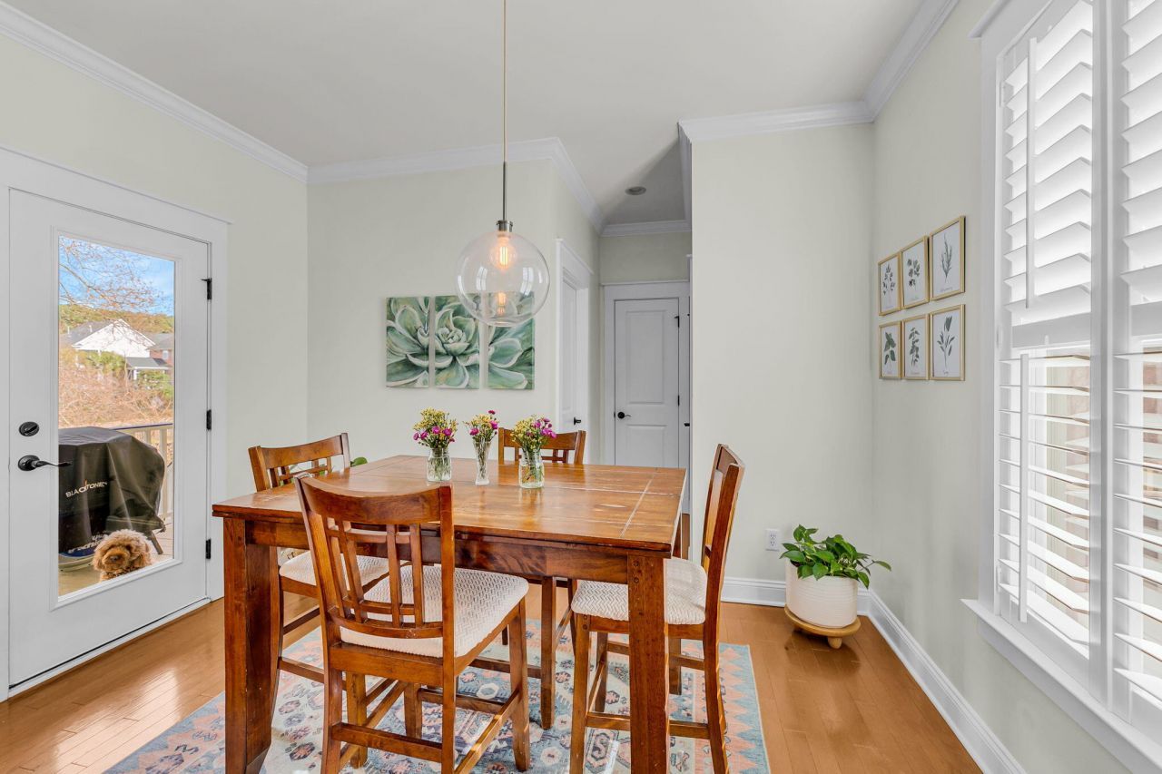 331 Megans Bay Lane Photo 9