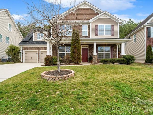 10714 Bere Island Drive, Charlotte, NC 28278