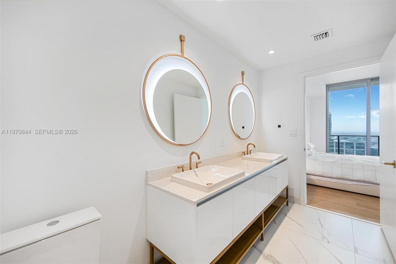 2678 Tigertail , Unit 1603, Miami, FL 33133 Photo