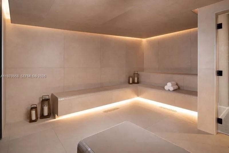 159 NE 6th St , Unit 2707, Miami, FL 33132 Photo