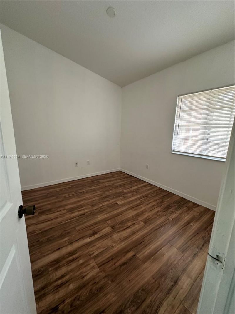 3398 NE 9th Dr, Unit 202, Homestead, FL 33033 Photo