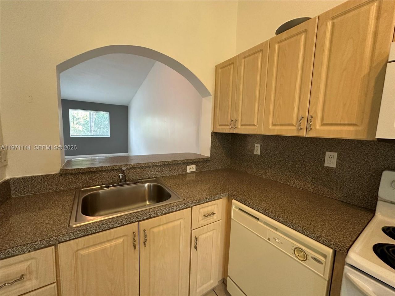 3398 NE 9th Dr, Unit 202, Homestead, FL 33033 Photo