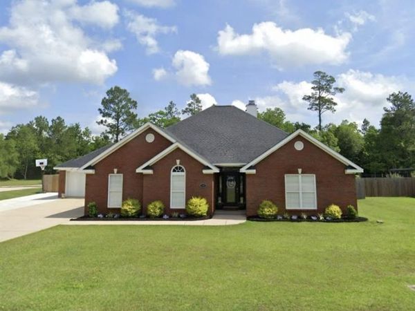 1594 Forest Avenue, Saraland, AL 36571