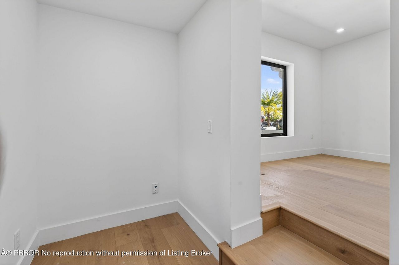 326 Palmetto Street, West Palm Beach, FL 33405 Photo