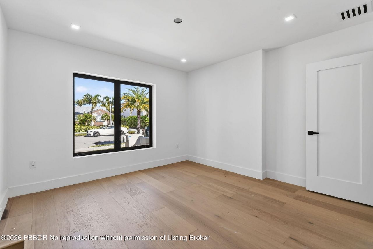 326 Palmetto Street, West Palm Beach, FL 33405 Photo