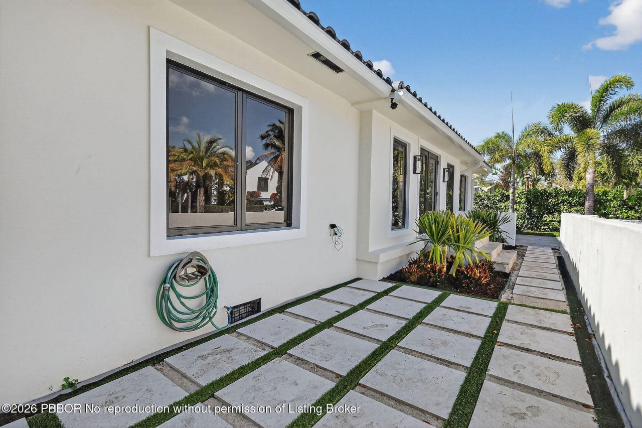 326 Palmetto Street, West Palm Beach, FL 33405 Photo