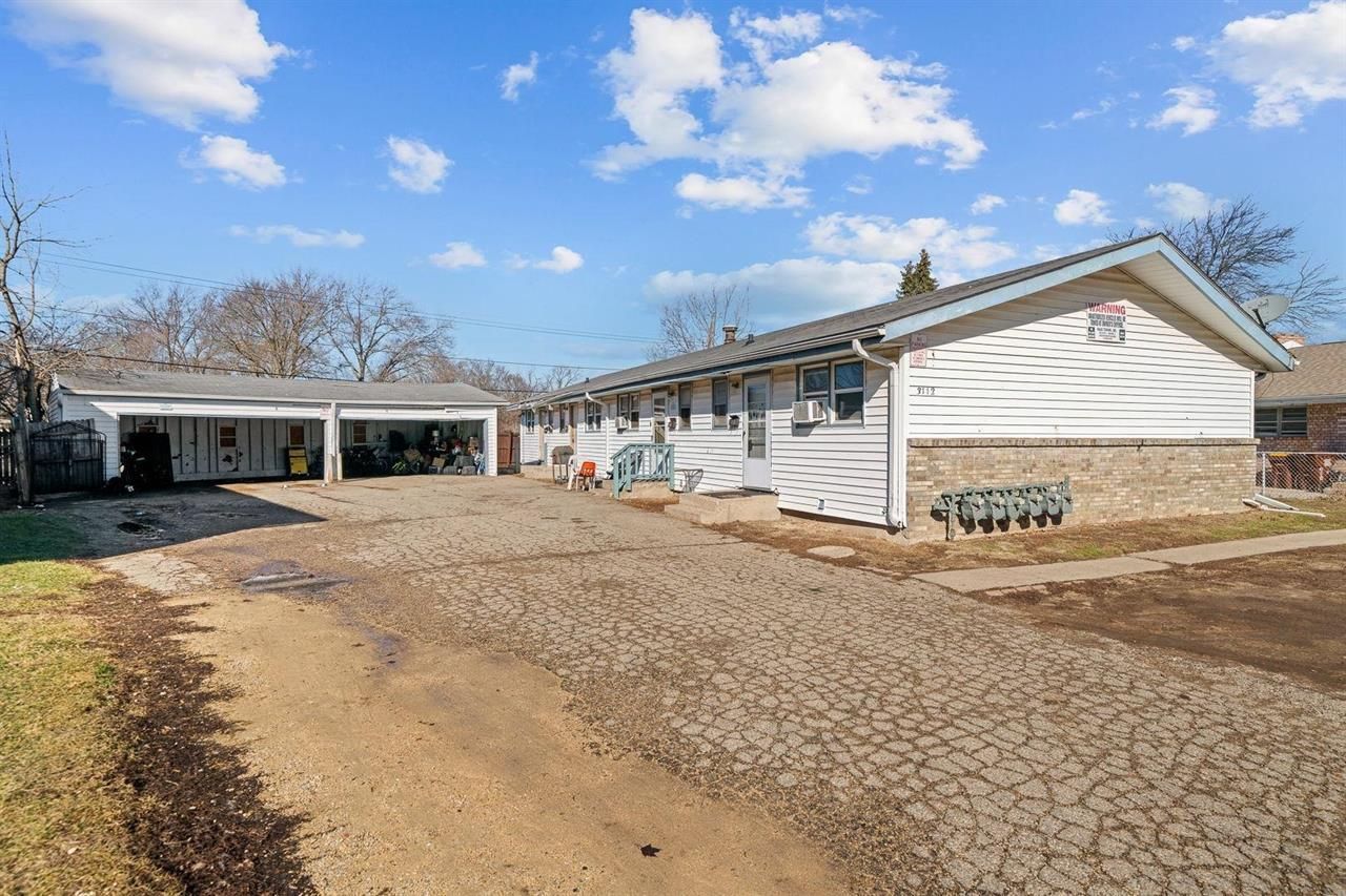 3112 Prial Avenue, Rockford, IL 61101 Main Photo