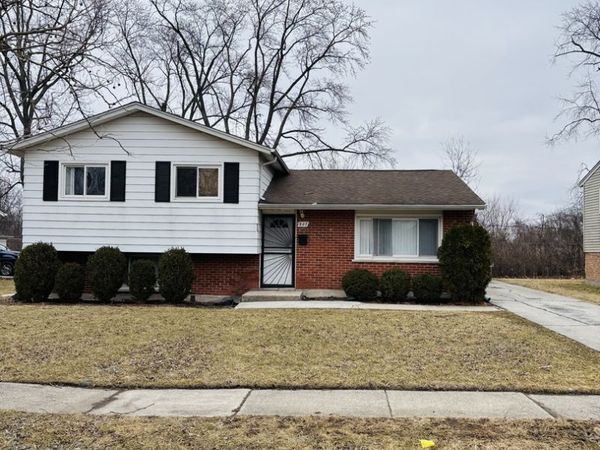 807 Union Drive, University Park, IL 60484