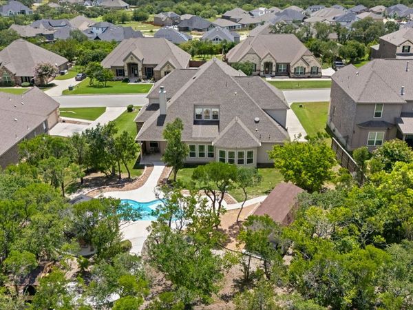 208 Roundtop Hill, Castroville, TX 78009