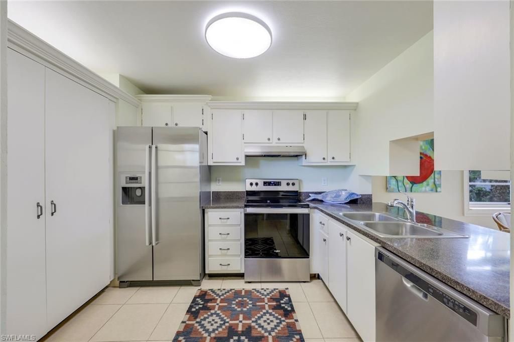 1057 Forest Lakes Dr, Unit 209, Naples, FL 34105 Photo