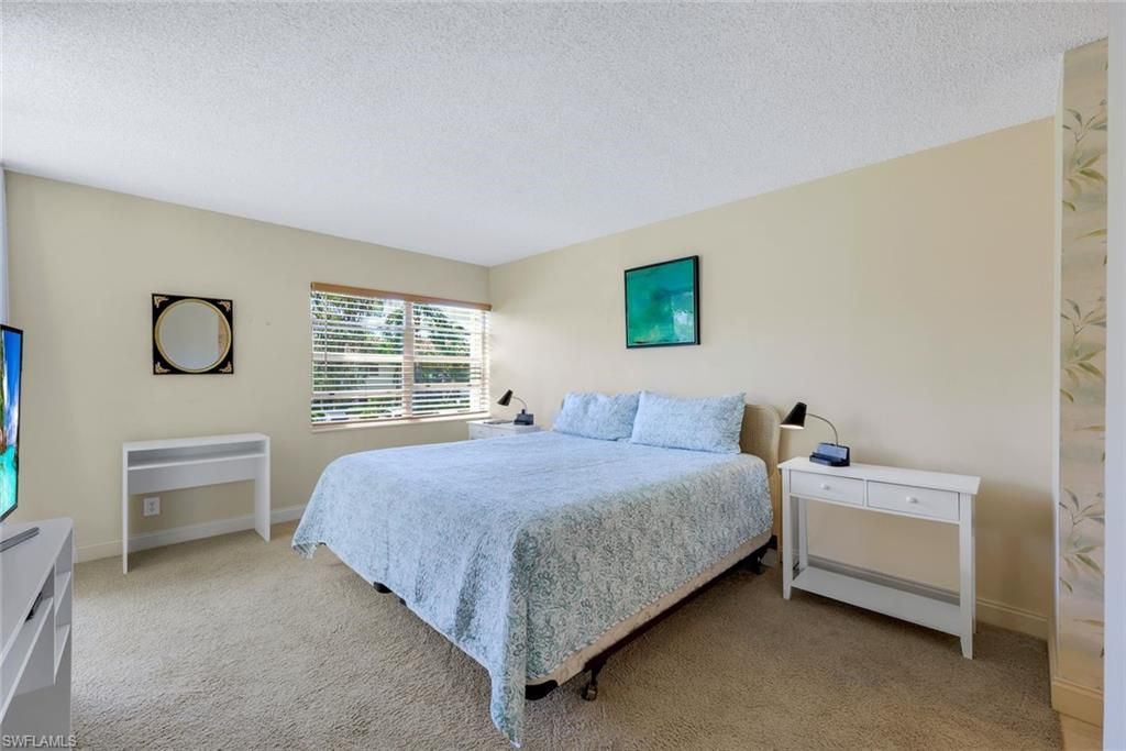 1057 Forest Lakes Dr, Unit 209, Naples, FL 34105 Photo