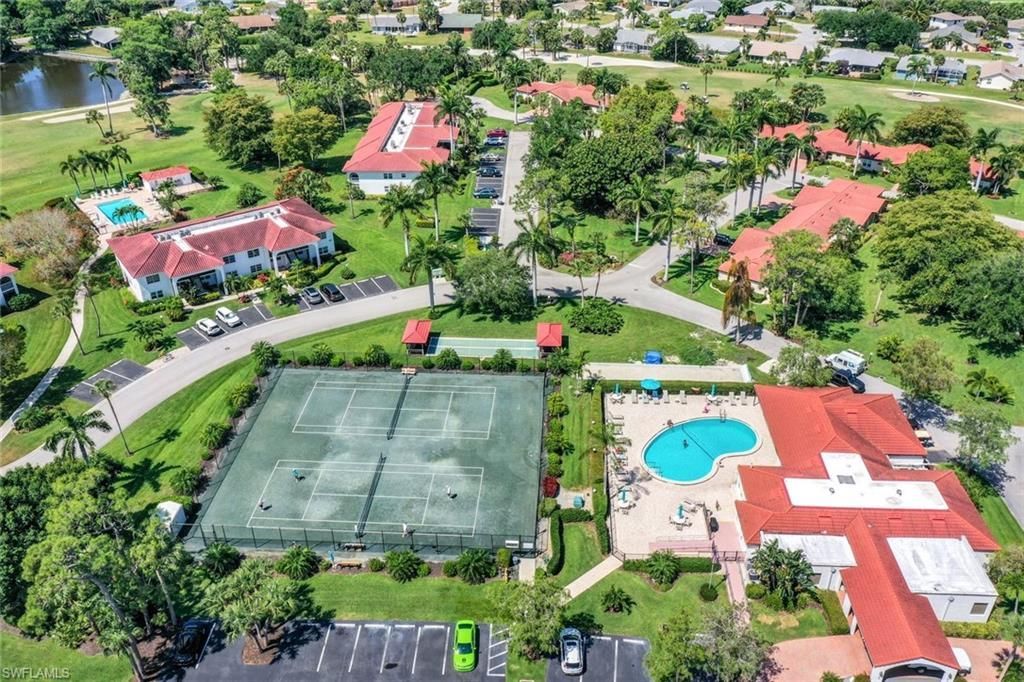1057 Forest Lakes Dr, Unit 209, Naples, FL 34105 Photo