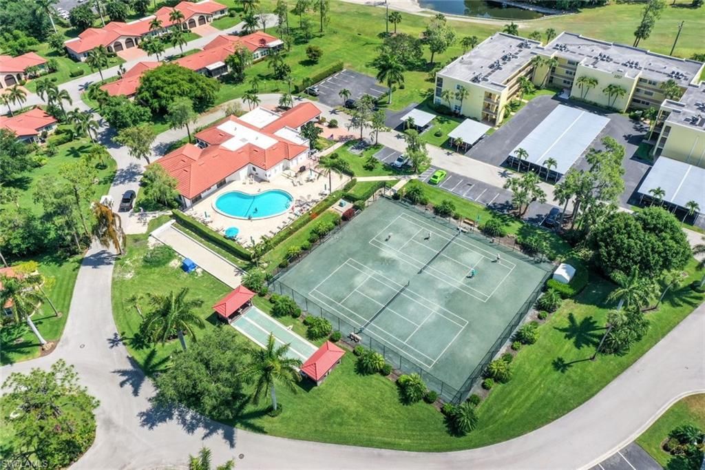 1057 Forest Lakes Dr, Unit 209, Naples, FL 34105 Photo