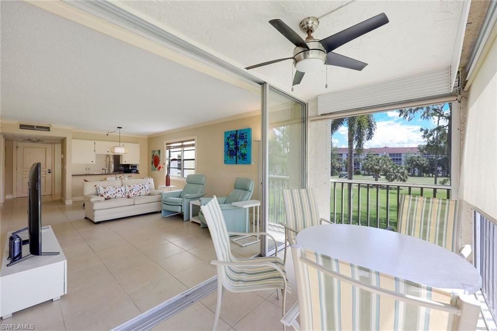 1057 Forest Lakes Dr, Unit 209, Naples, FL 34105 Photo