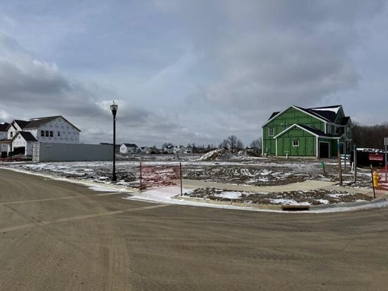 59 Brooke Creek Court, Lewis Center, OH 43035 Photo 2