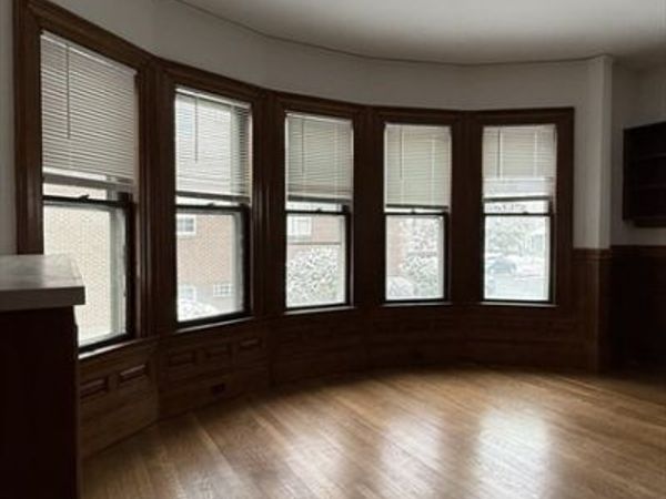 608 Franklin, Unit 2, Melrose, MA 02176