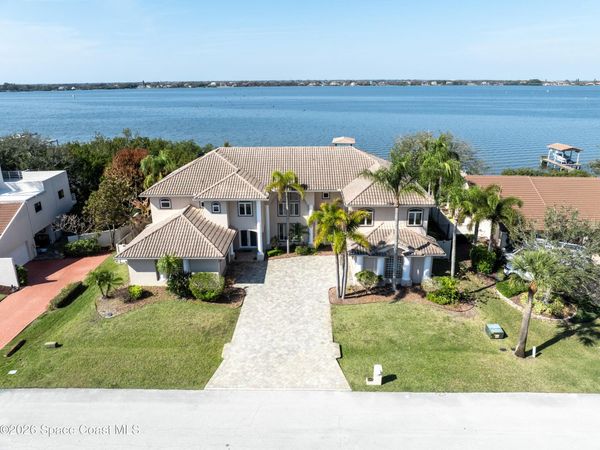 650 Loggerhead Island Drive , Satellite Beach, FL 32937