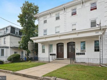 109 W QUEEN LANE, Unit 1R, PHILADELPHIA, PA 19144