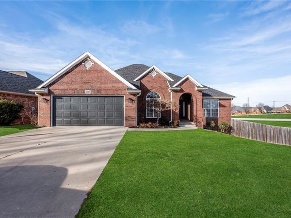 4107 W Worthington Drive , Rogers, AR 72758