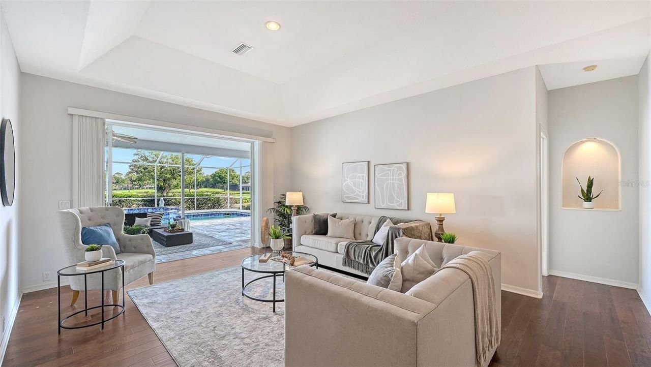 5515 Downham Meadows, Sarasota, FL 34235 Photo