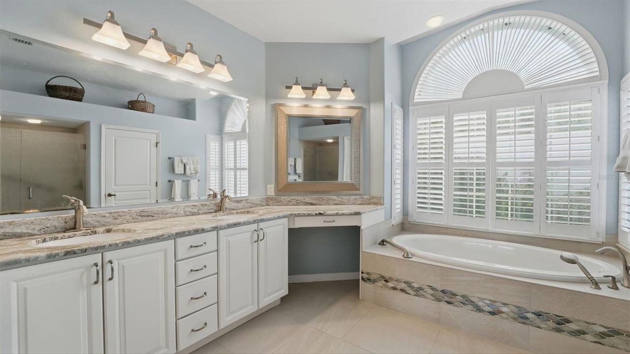 5515 Downham Meadows , Sarasota, FL 34235 Photo